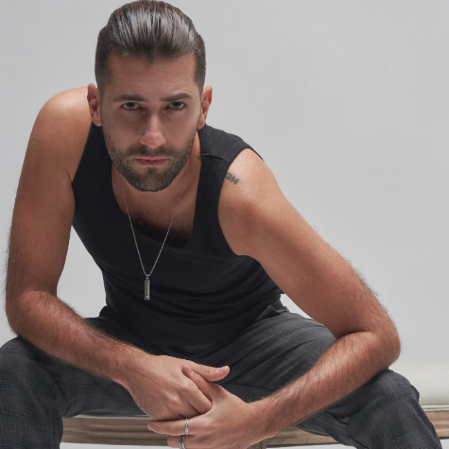 Picture of Szarr "Reaching for the Sun"