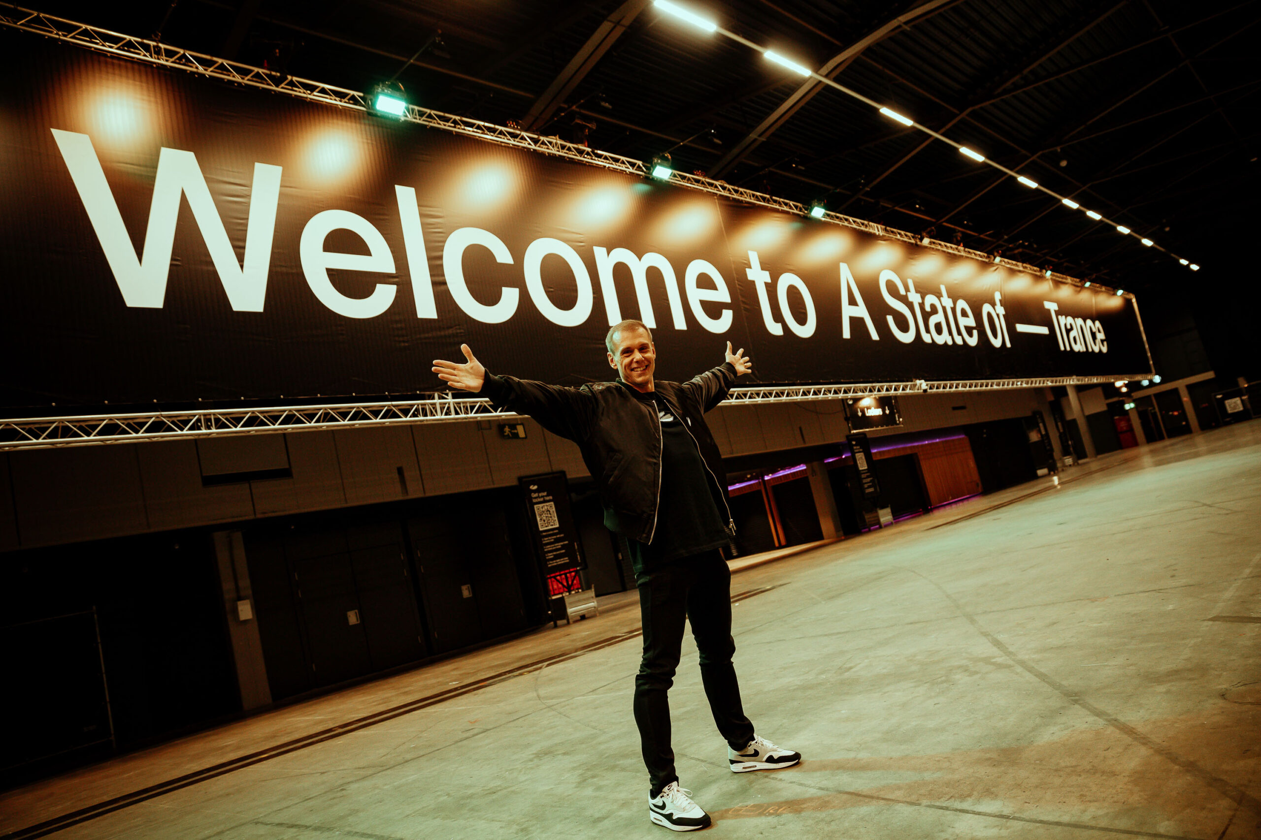 Armin van Buuren Celebrates 25 Years of A State Of Trance with Official Anthem Compilation