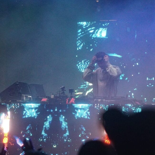 The Best DJ Headphones for House DJs: A Professional Guide