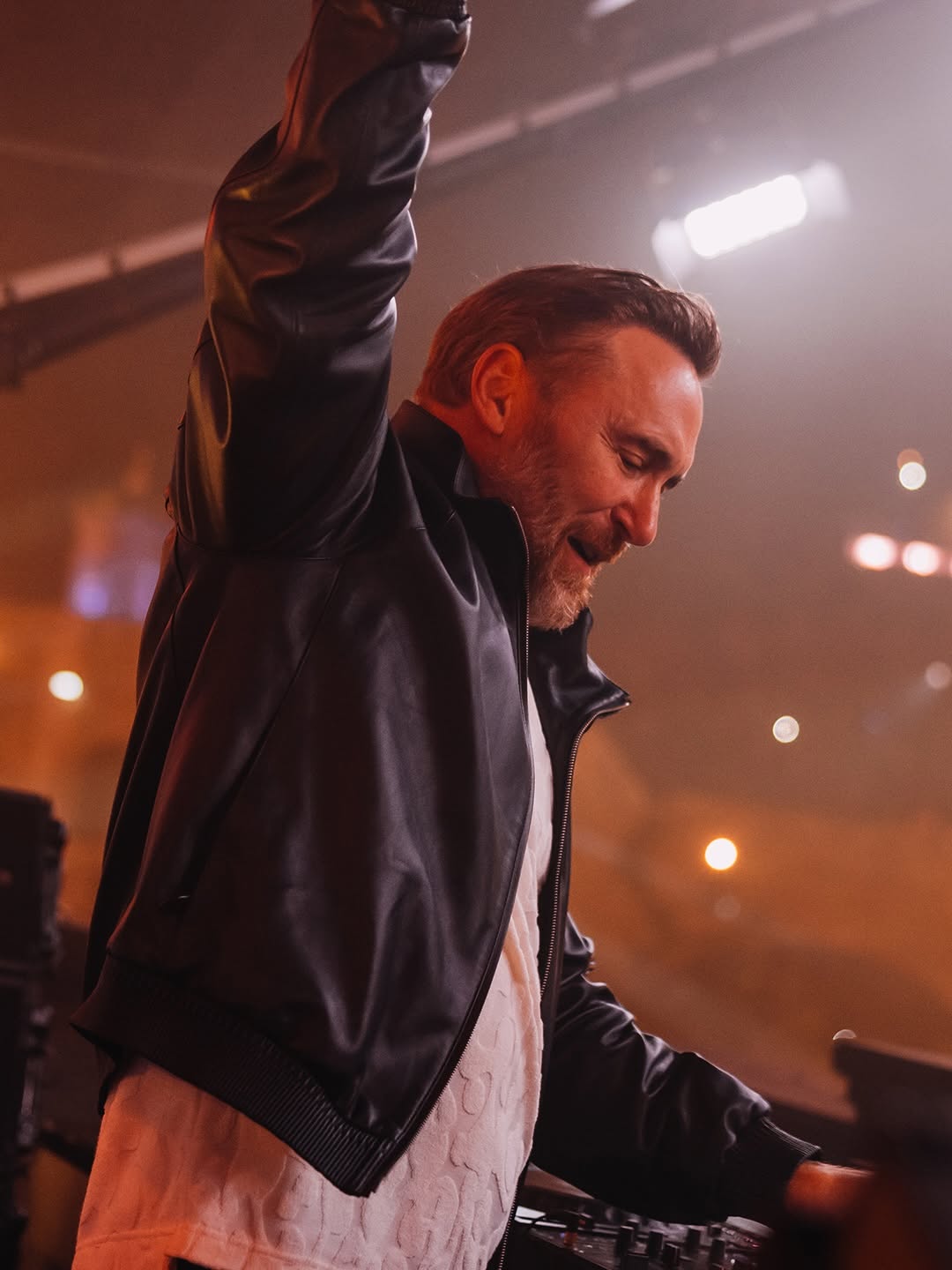 David Guetta & ARTBAT Drop Long-Awaited Remix of 'Somebody That I Used To Know'
