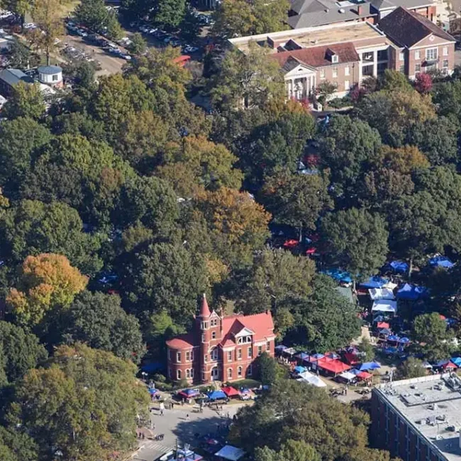 Arrests Made and Kratom Seized Following Deaths of Two Ole Miss Students